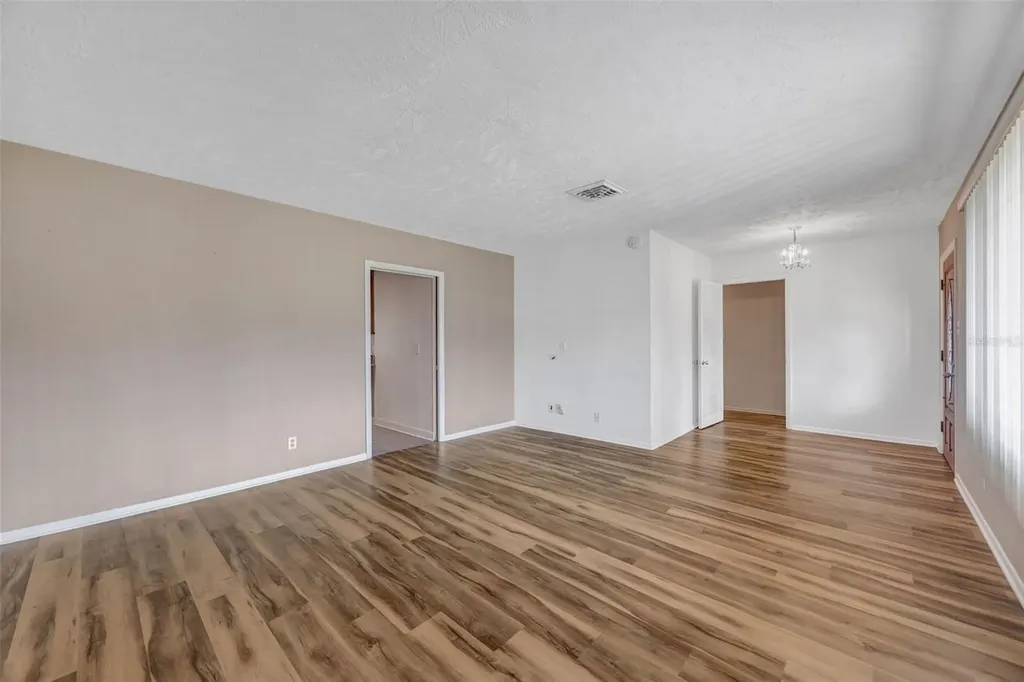 6902 Potts Road Riverview FL 33569