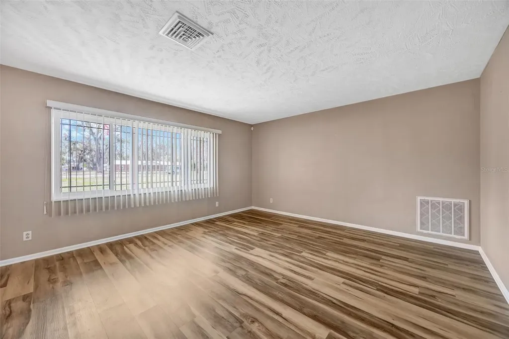 6902 Potts Road Riverview FL 33569