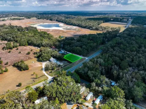 106 NW Fat Cat Court Lake City FL 32055