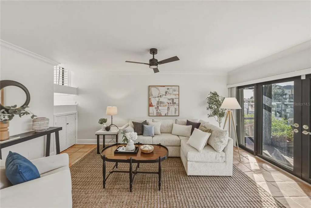 4306 Harbor House Drive Tampa FL 33615