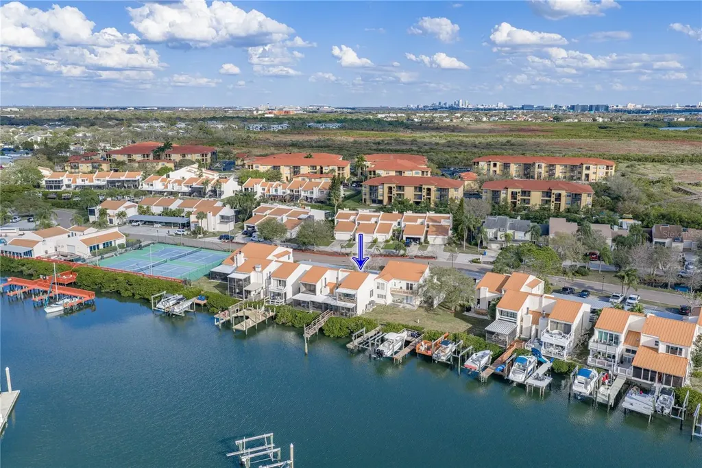 4306 Harbor House Drive Tampa FL 33615
