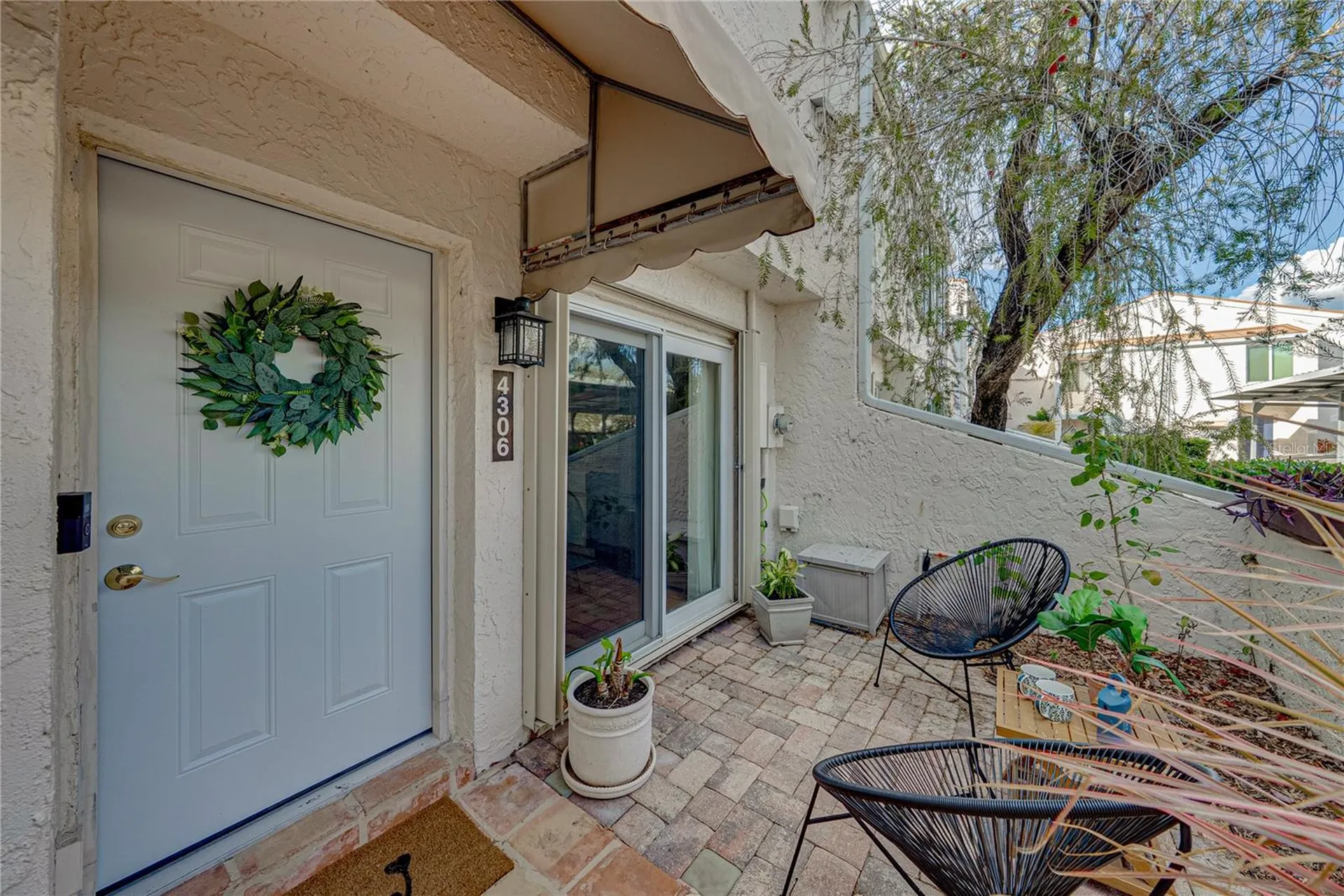 4306 Harbor House Drive Tampa FL 33615