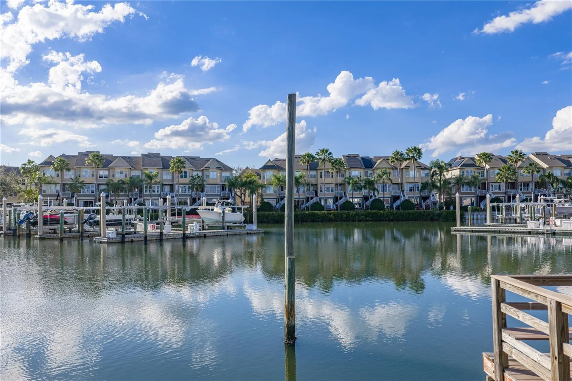 4306 Harbor House Drive Tampa FL 33615