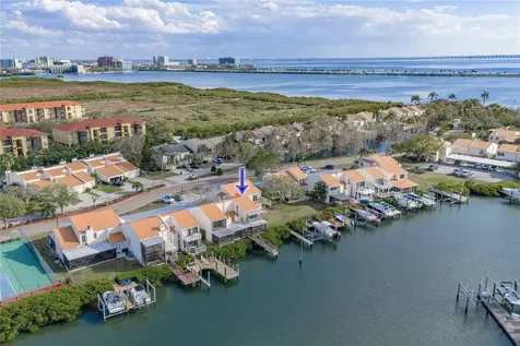 4306 Harbor House Drive Tampa FL 33615