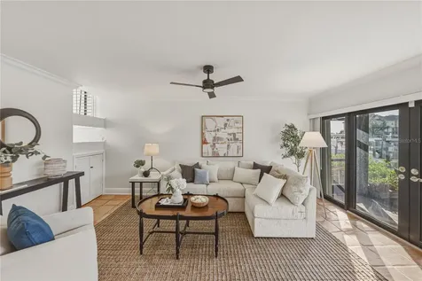 4306 Harbor House Drive Tampa FL 33615