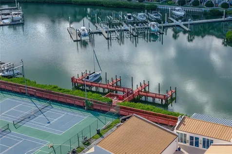 4306 Harbor House Drive Tampa FL 33615