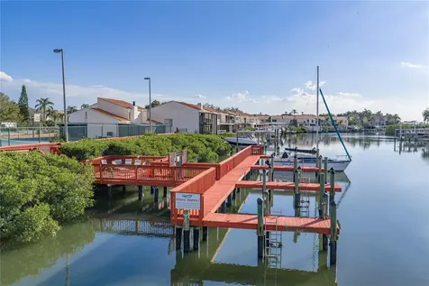 4306 Harbor House Drive Tampa FL 33615