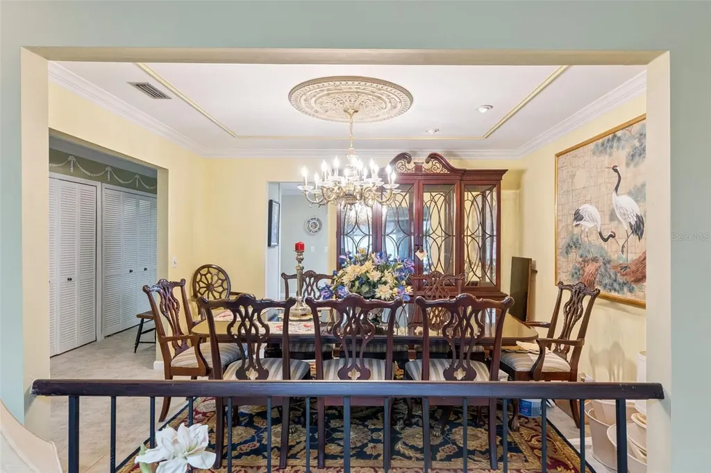 690 Lake Villas Drive Altamonte Springs FL 32701