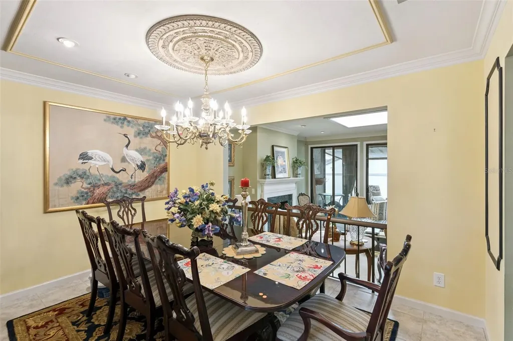690 Lake Villas Drive Altamonte Springs FL 32701
