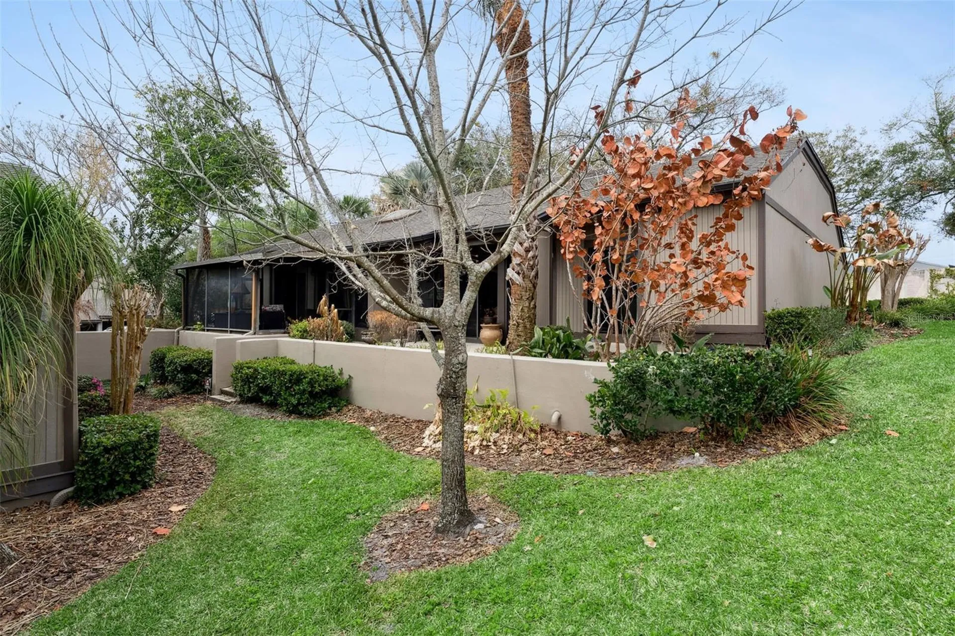 690 Lake Villas Drive Altamonte Springs FL 32701