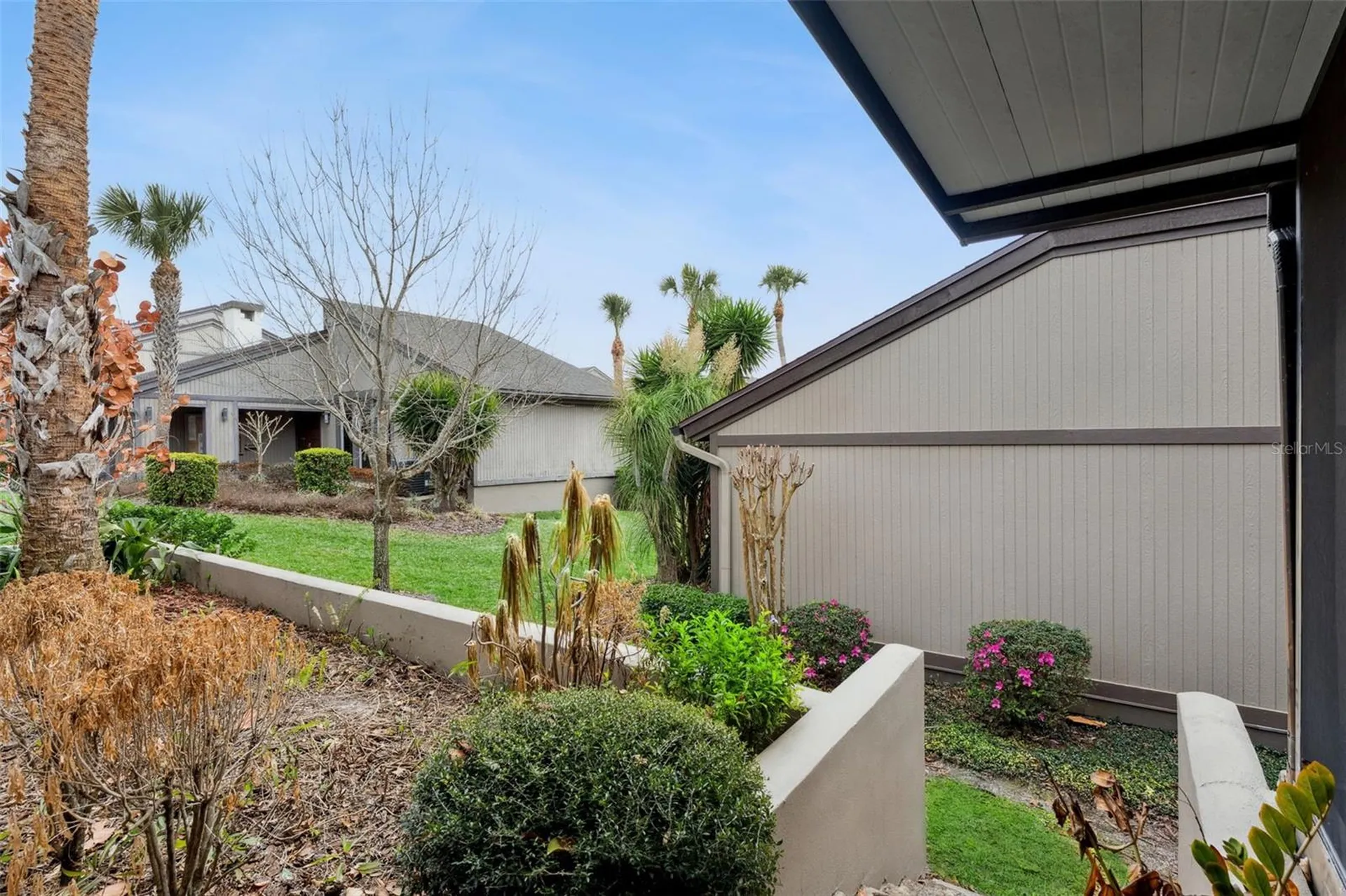 690 Lake Villas Drive Altamonte Springs FL 32701