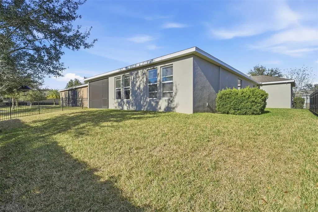 404 W Victoria Trails Boulevard Deland FL 32724