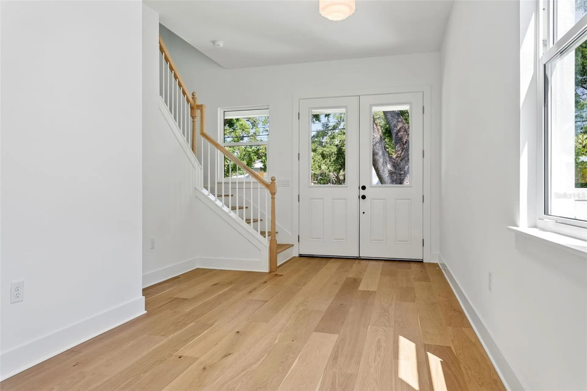 2704 W Tyson Avenue Tampa FL 33611