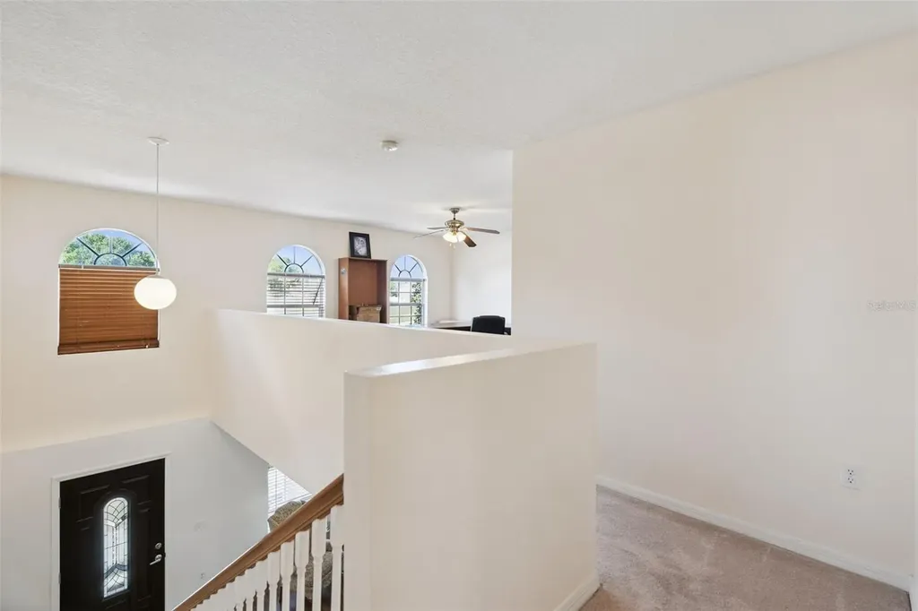 1614 Ridgemoor Drive Mascotte FL 34753