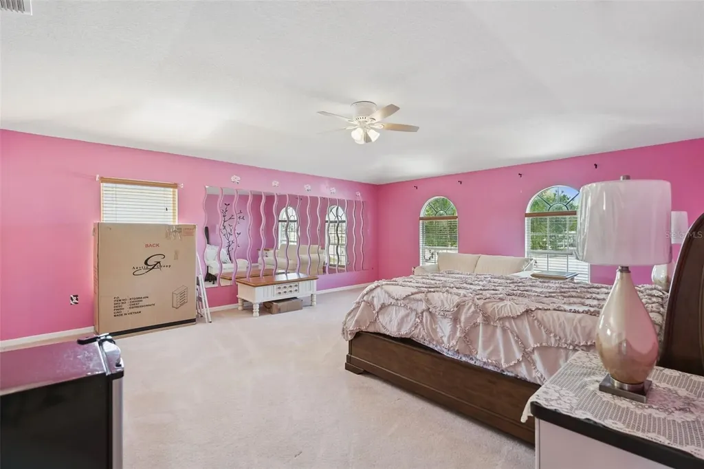 1614 Ridgemoor Drive Mascotte FL 34753