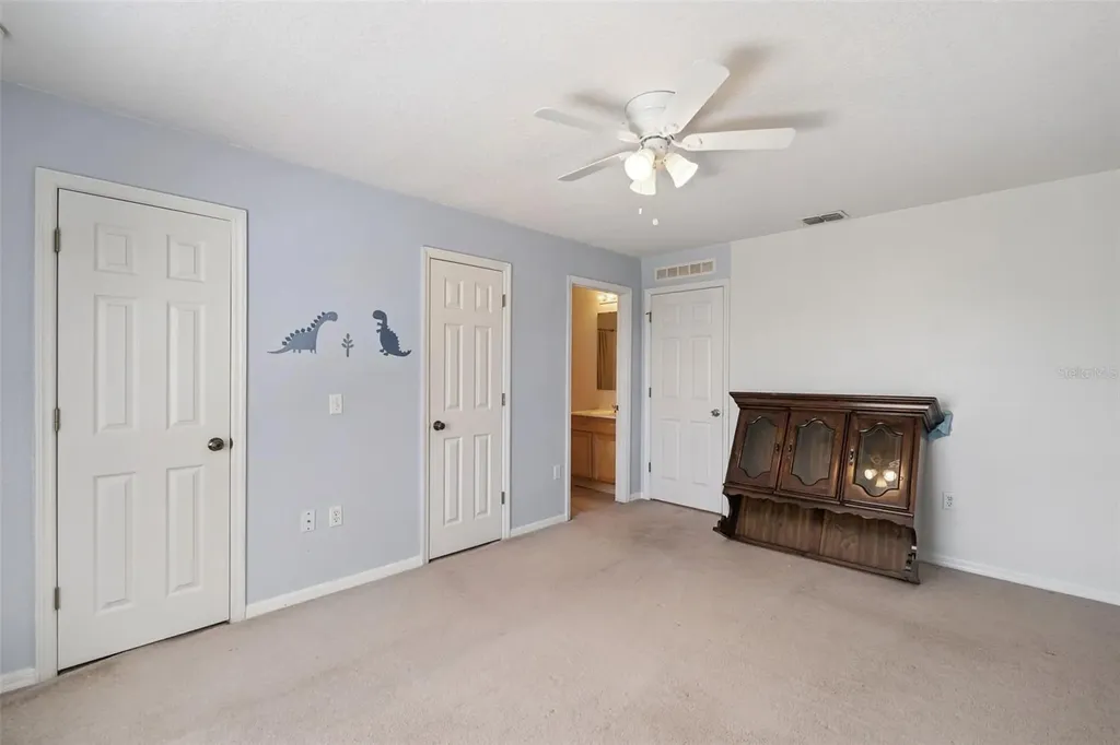1614 Ridgemoor Drive Mascotte FL 34753