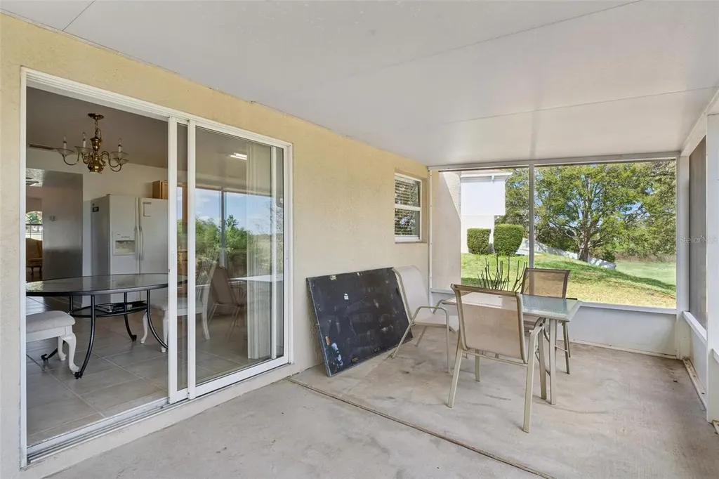 1614 Ridgemoor Drive Mascotte FL 34753