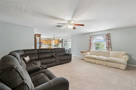 1614 Ridgemoor Drive Mascotte FL 34753