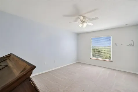 1614 Ridgemoor Drive Mascotte FL 34753