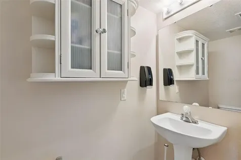 1614 Ridgemoor Drive Mascotte FL 34753