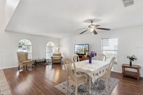1614 Ridgemoor Drive Mascotte FL 34753