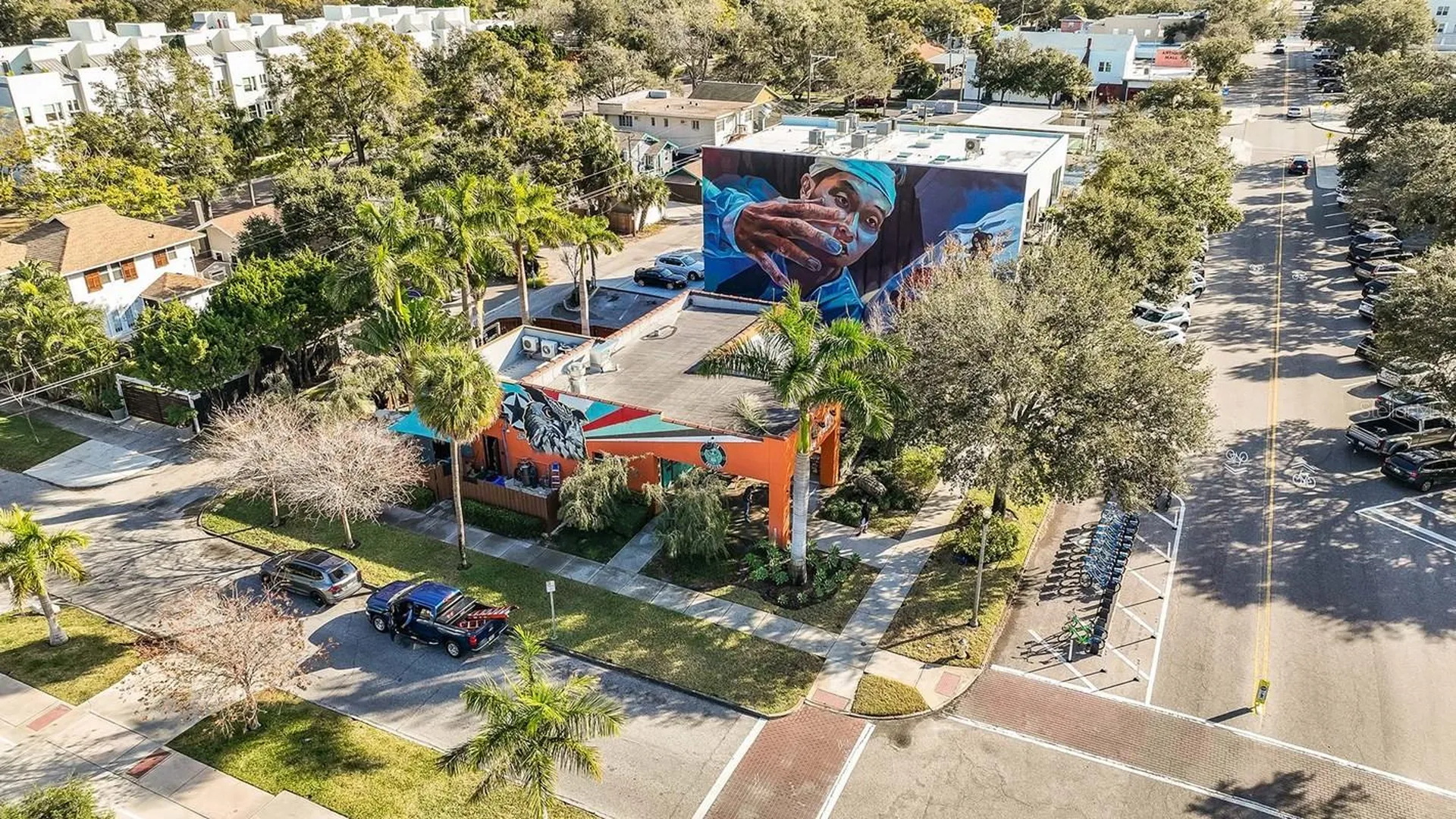490 31st Way N St Petersburg FL 33713