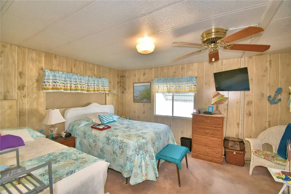 4239 Cedarwood Street Winter Haven FL 33880