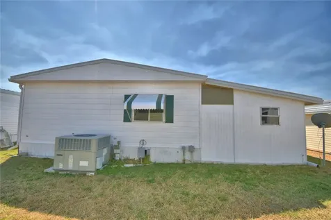 4239 Cedarwood Street Winter Haven FL 33880