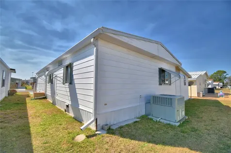 4239 Cedarwood Street Winter Haven FL 33880