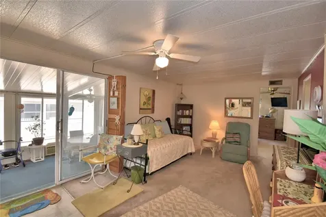 4239 Cedarwood Street Winter Haven FL 33880