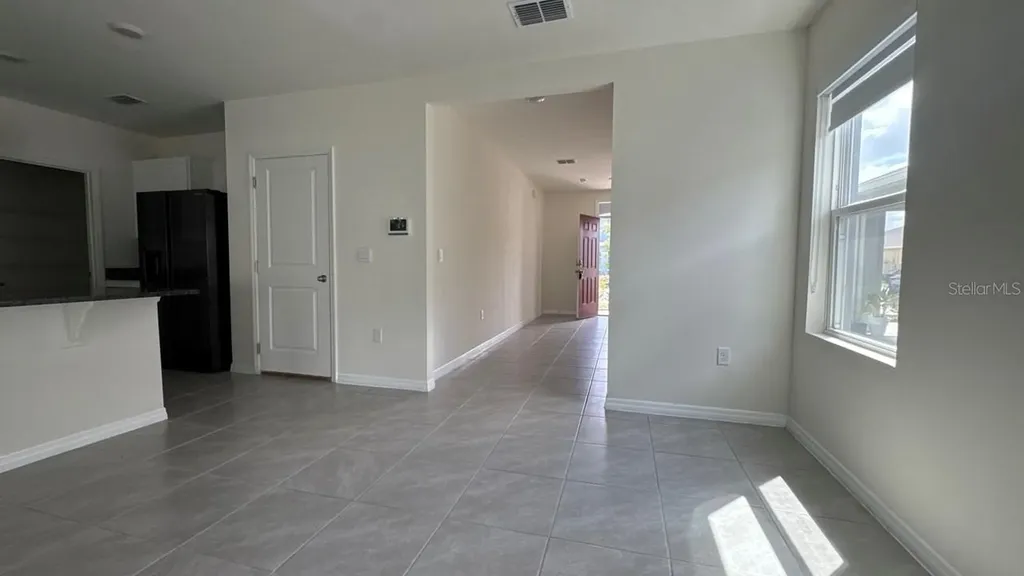 1280 Cascades Avenue Davenport FL 33837