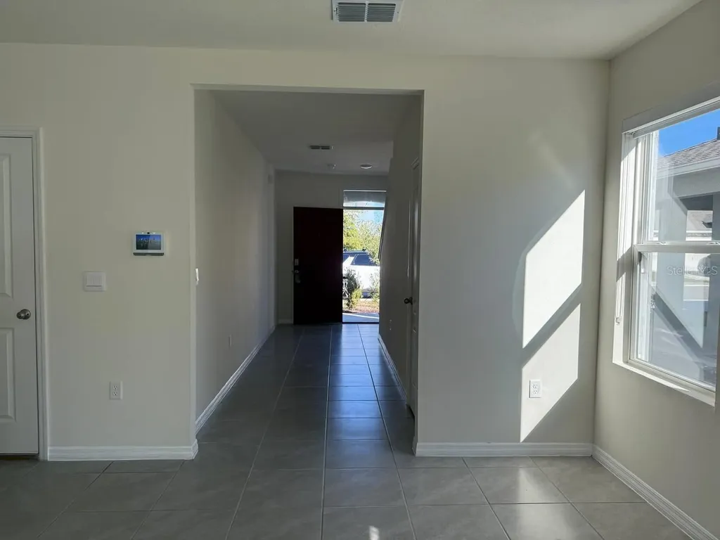1280 Cascades Avenue Davenport FL 33837