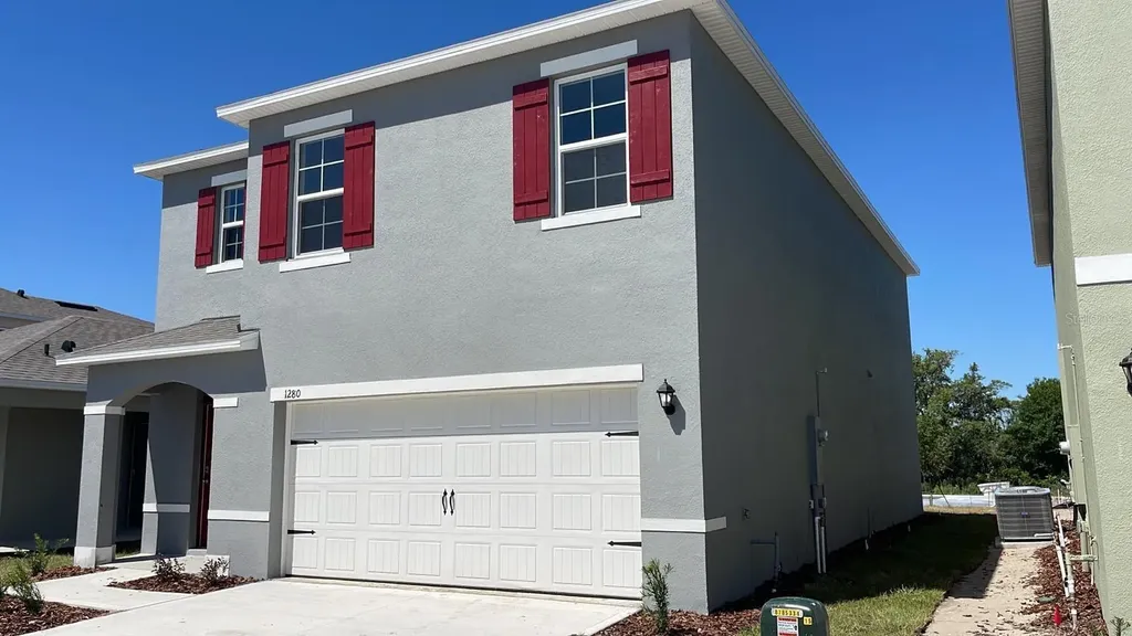 1280 Cascades Avenue Davenport FL 33837