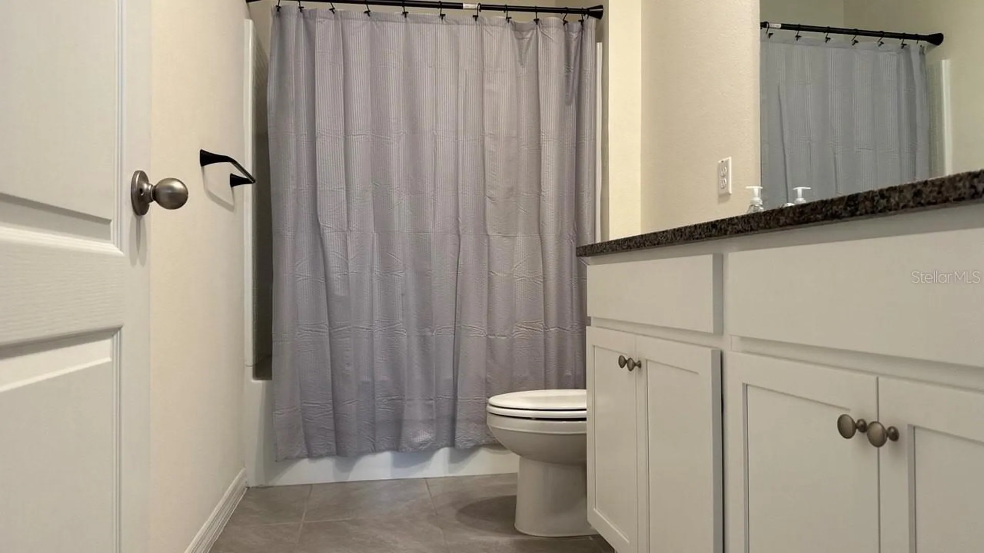 1280 Cascades Avenue Davenport FL 33837
