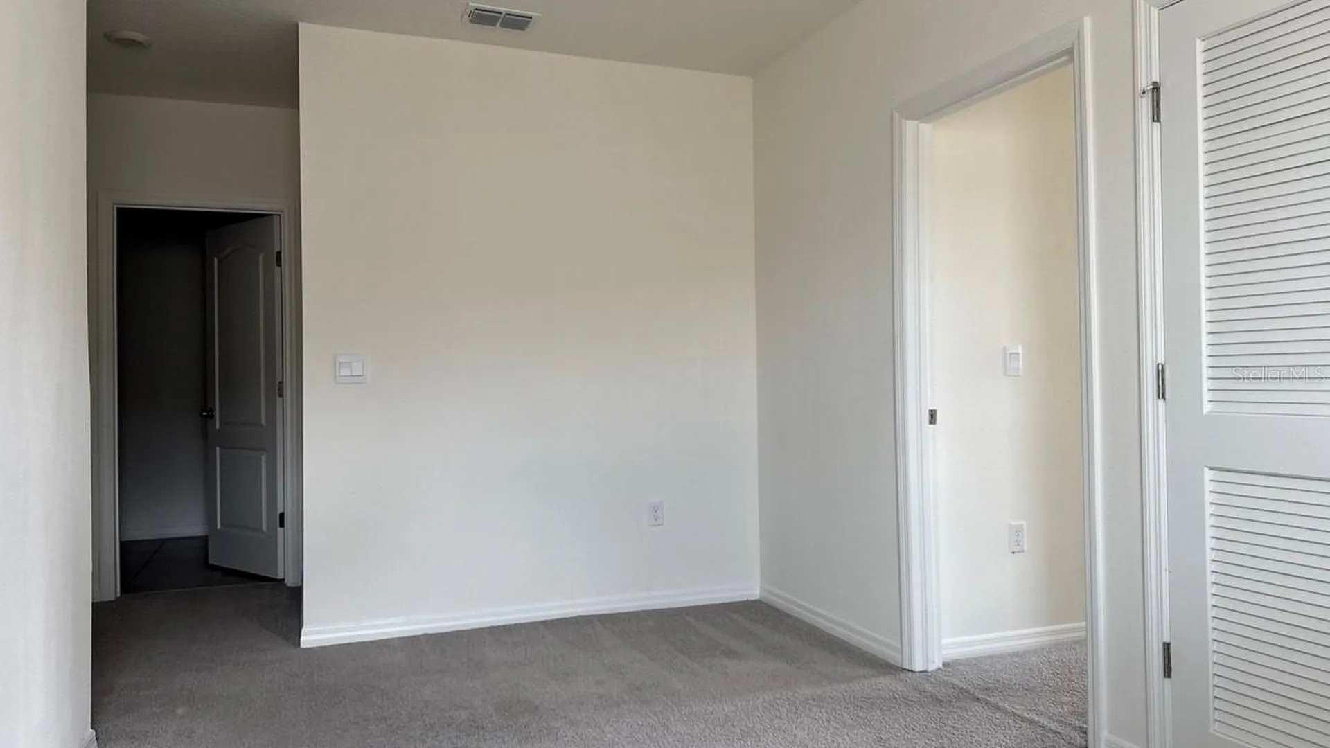 1280 Cascades Avenue Davenport FL 33837