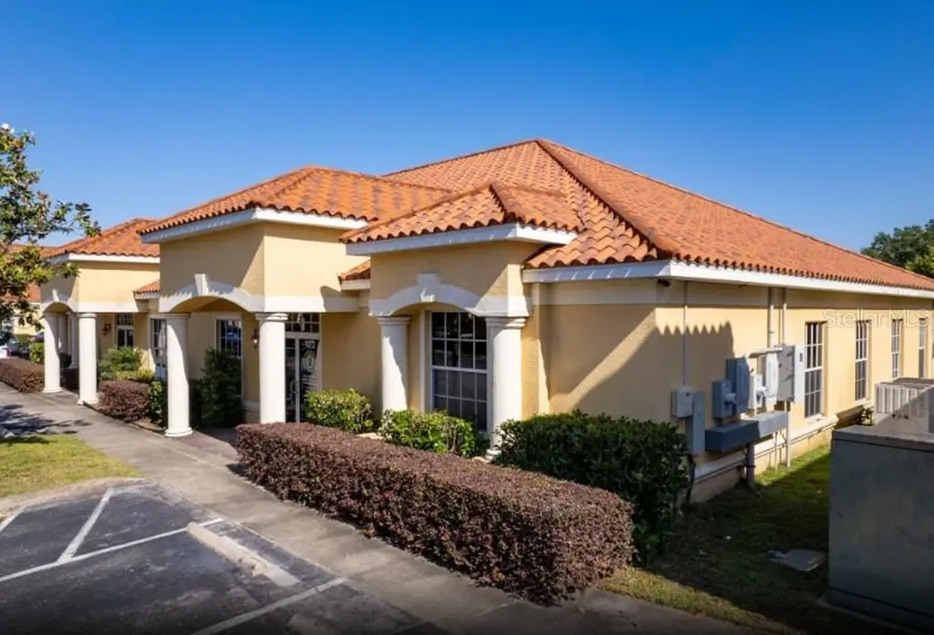 1070 E Brandon Boulevard Brandon FL 33511