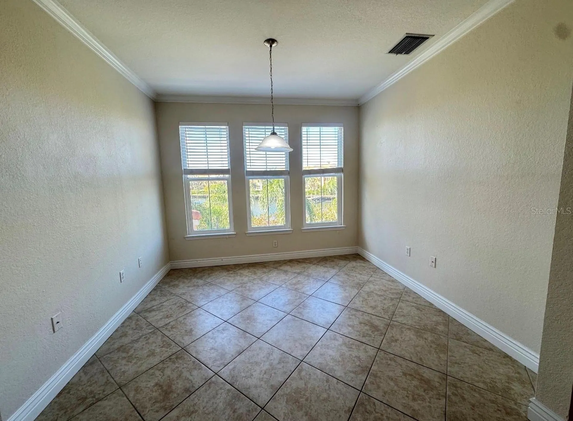 2755 Via Capri Clearwater FL 33764
