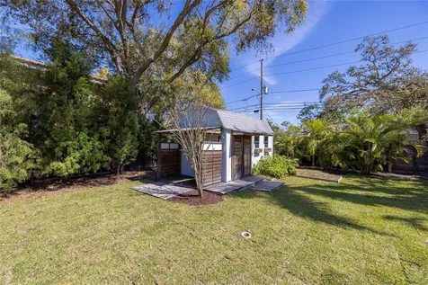 1433 Park Street N St Petersburg FL 33710