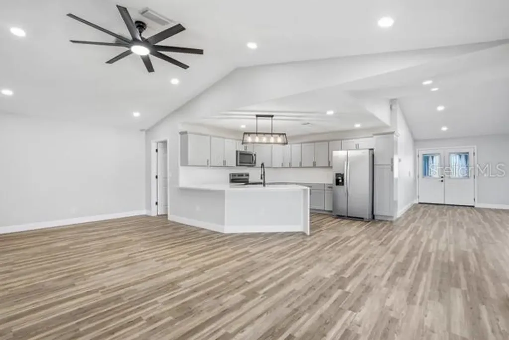 9642 Elgin Boulevard Spring Hill FL 34606