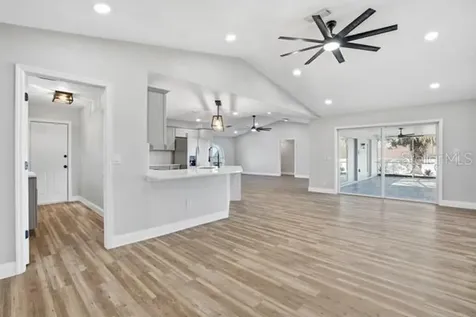 9642 Elgin Boulevard Spring Hill FL 34606