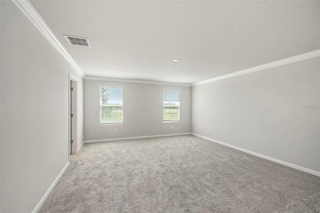 2326 Village Amble Loop Lutz FL 33558