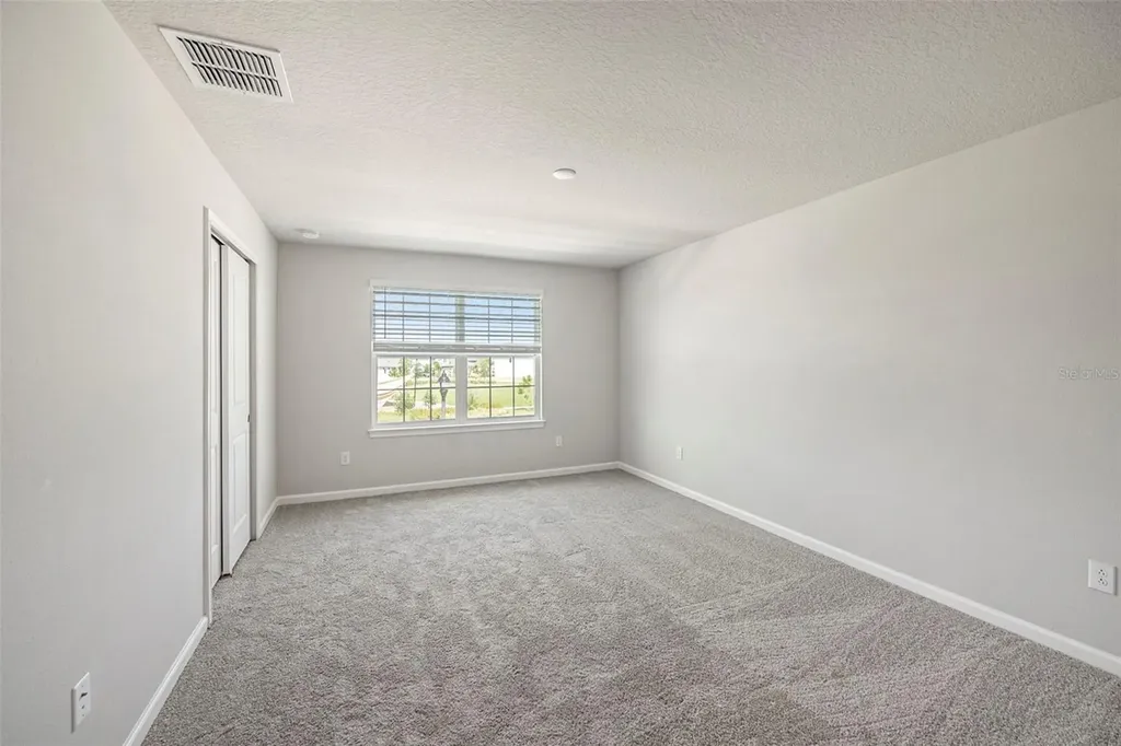 2326 Village Amble Loop Lutz FL 33558