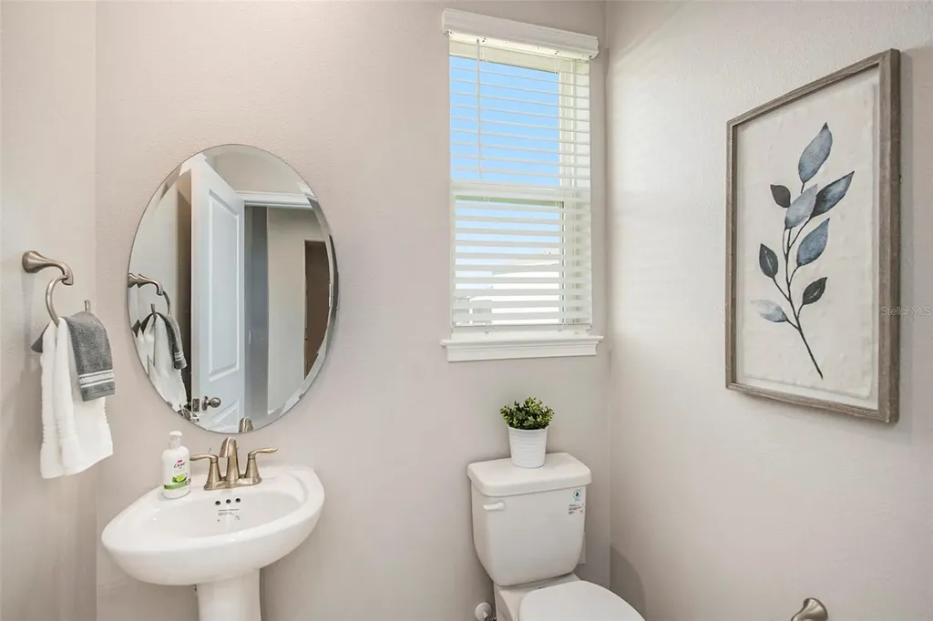 2326 Village Amble Loop Lutz FL 33558