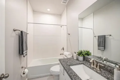 2326 Village Amble Loop Lutz FL 33558