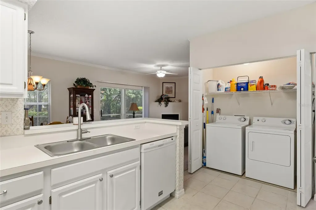 10000 SW 52nd Avenue Gainesville FL 32608
