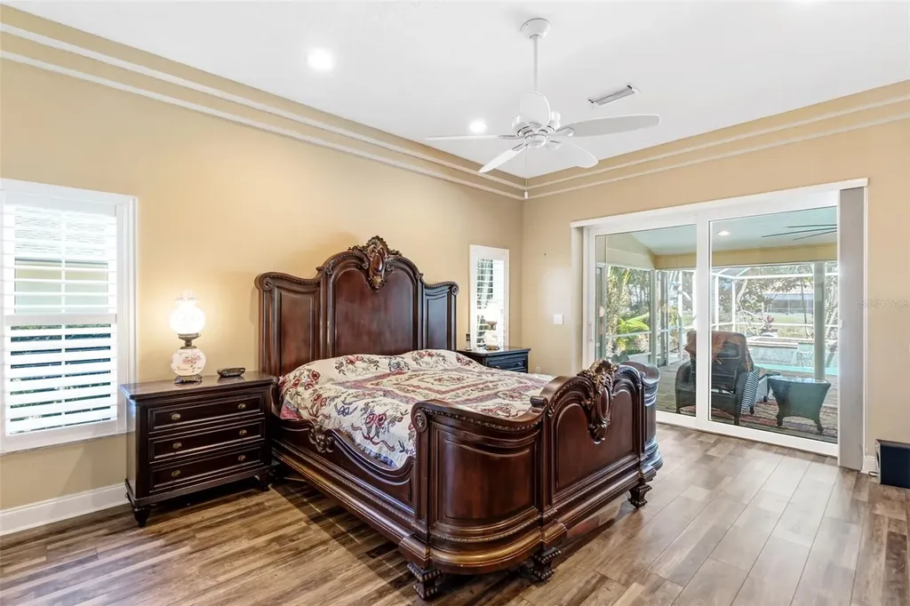 8309 Shadow Pine Way Sarasota FL 34238