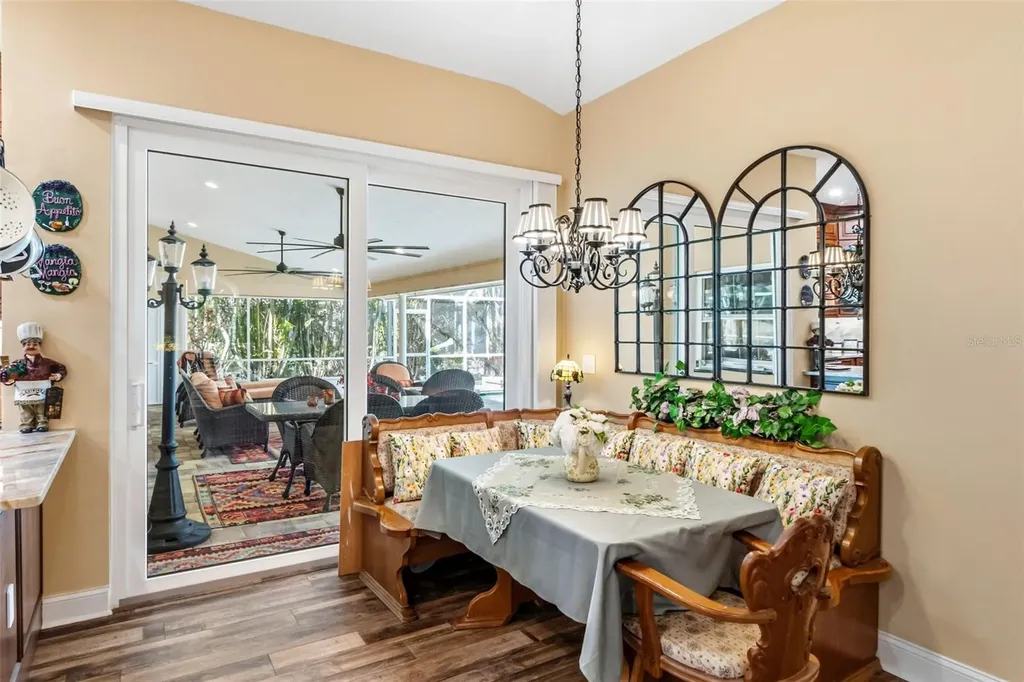 8309 Shadow Pine Way Sarasota FL 34238