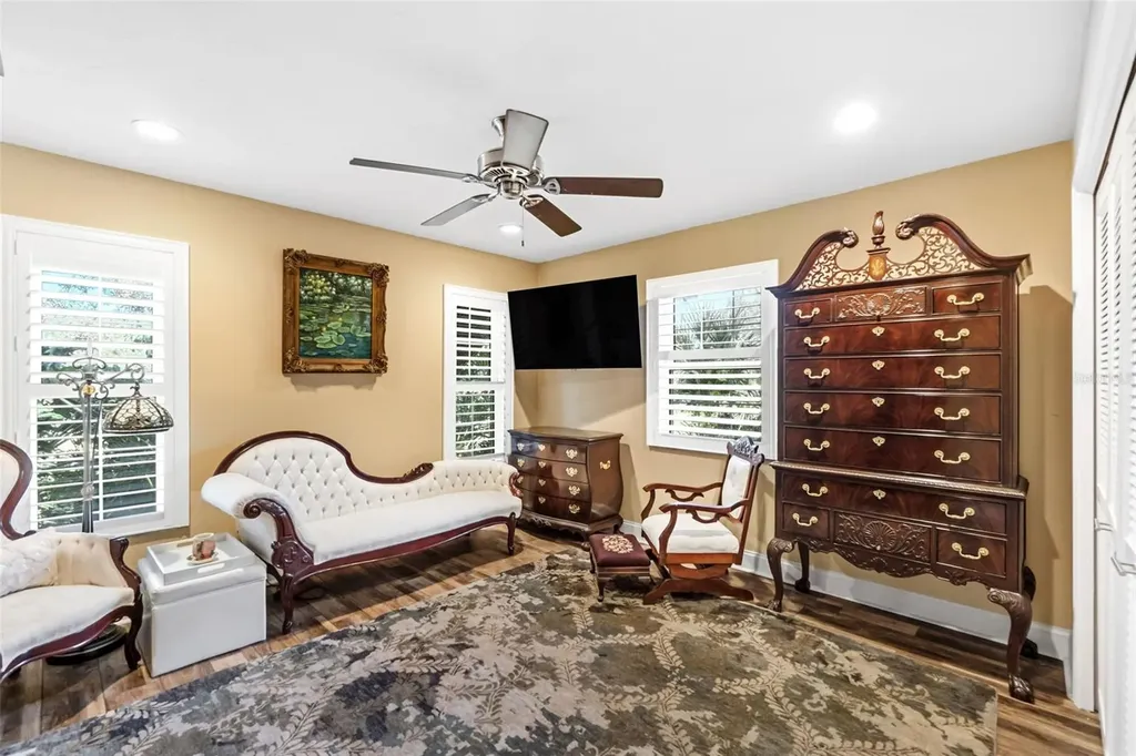 8309 Shadow Pine Way Sarasota FL 34238