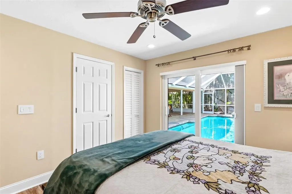 8309 Shadow Pine Way Sarasota FL 34238