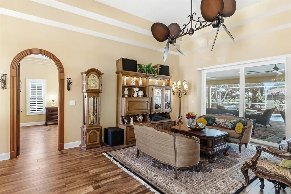 8309 Shadow Pine Way Sarasota FL 34238